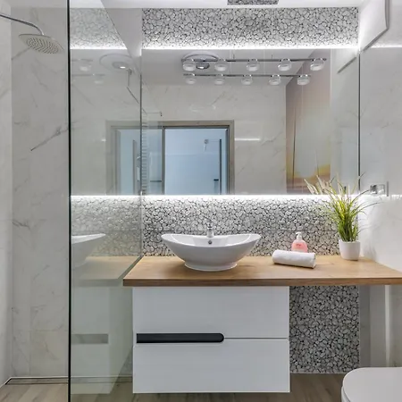 M&j - Molo W Brzeznie